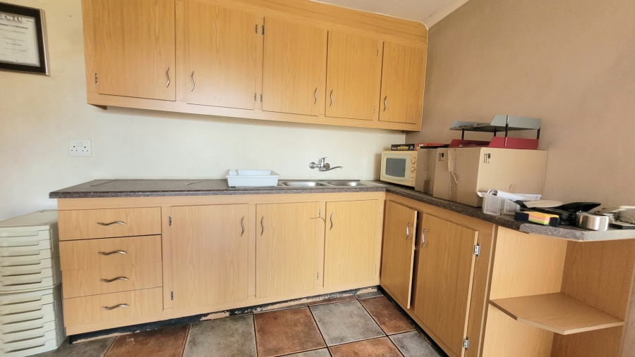 Commercial Property for Sale in Mooilande Gauteng