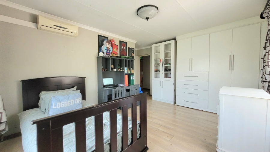 Commercial Property for Sale in Mooilande Gauteng