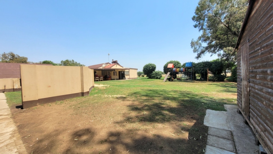 Commercial Property for Sale in Mooilande Gauteng