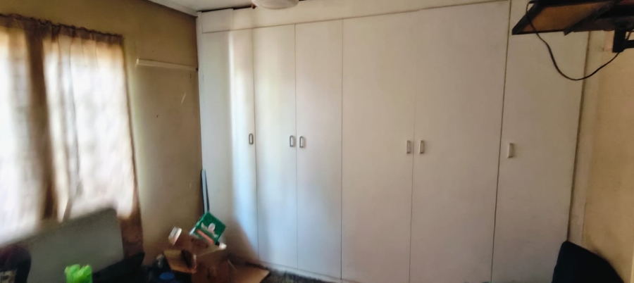  Bedroom Property for Sale in West Park Gauteng