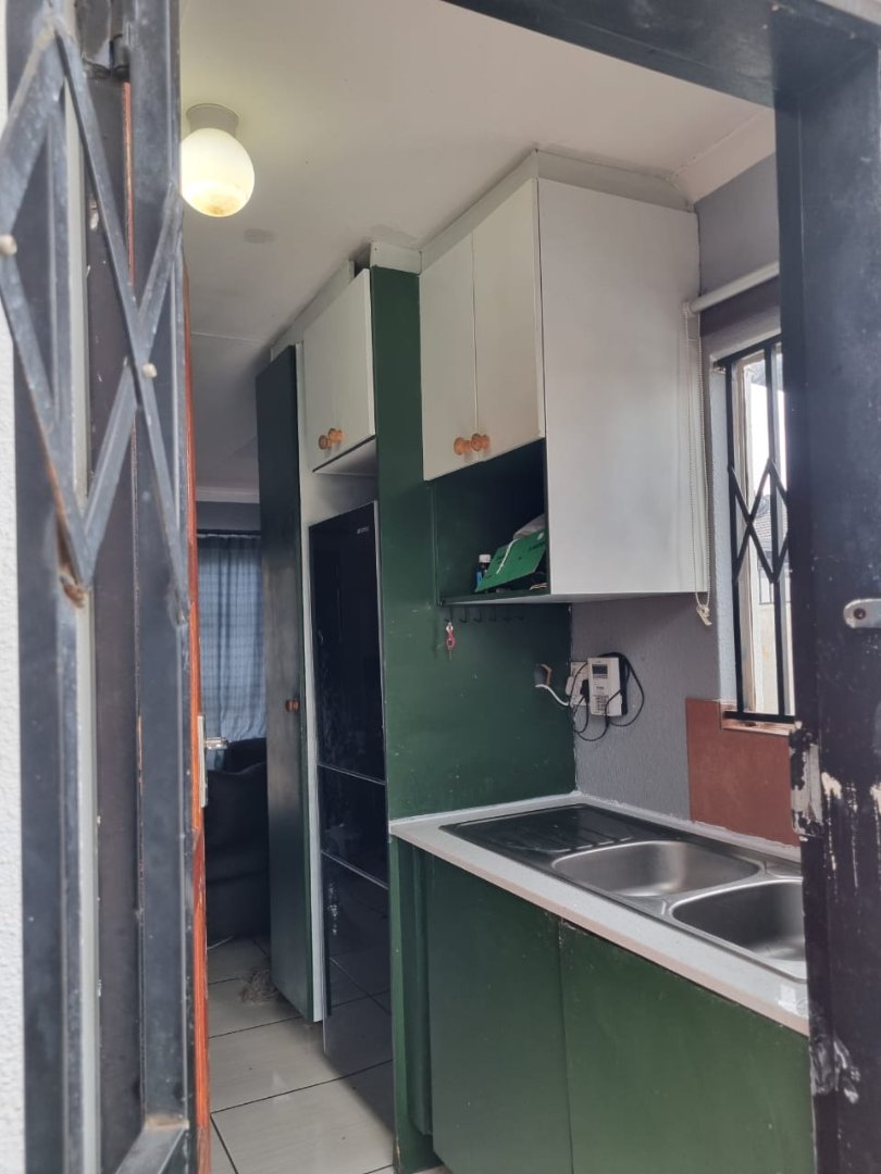 To Let 3 Bedroom Property for Rent in Rosslyn Gauteng