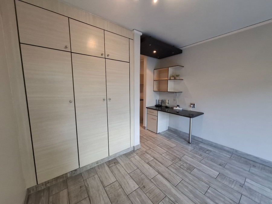 To Let 1 Bedroom Property for Rent in Lynnwood Gauteng