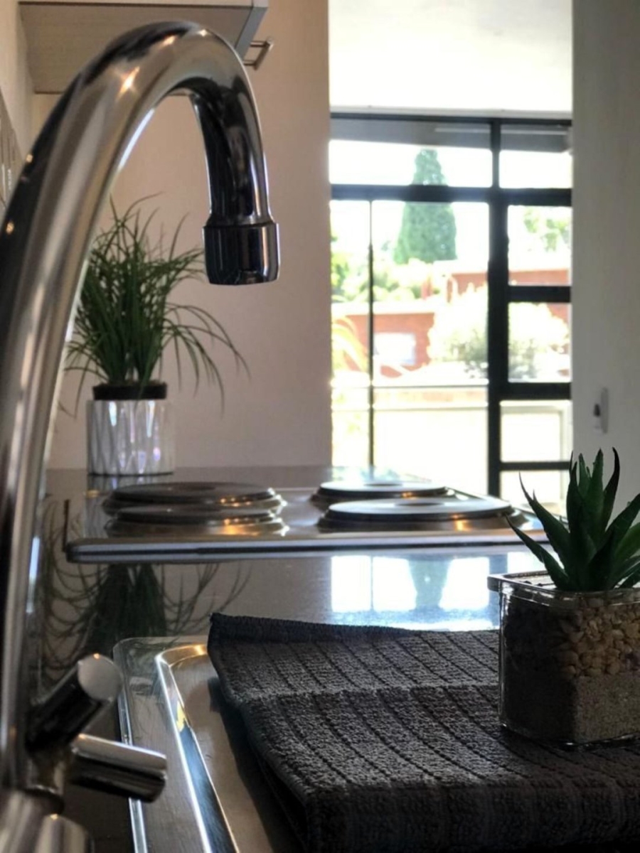 To Let 1 Bedroom Property for Rent in Lynnwood Gauteng