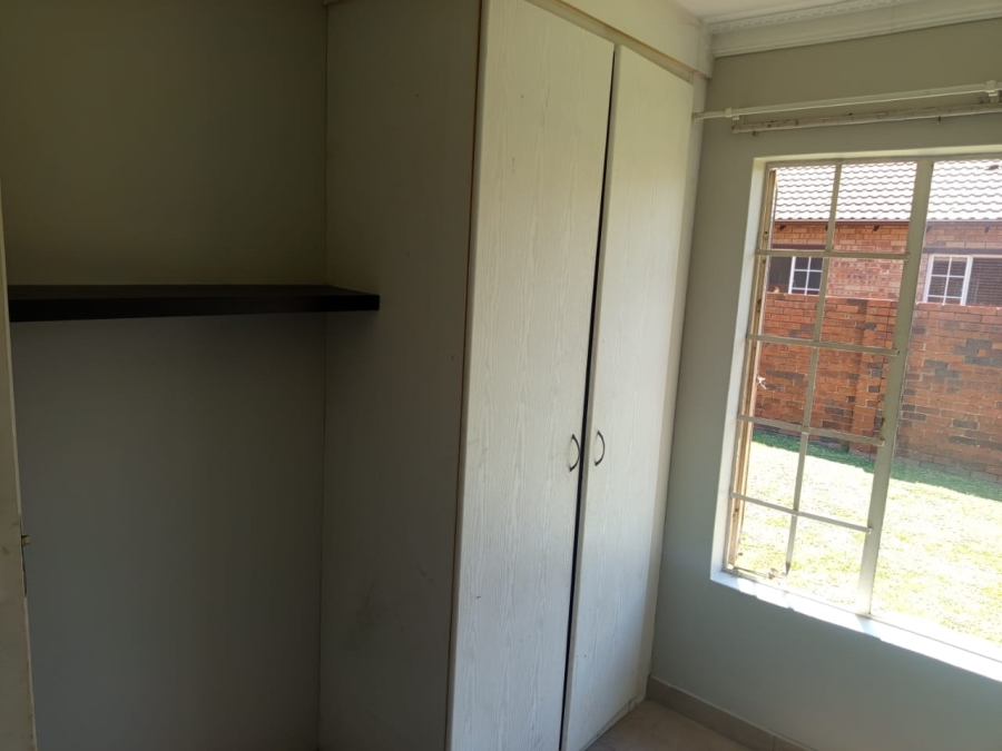 To Let 3 Bedroom Property for Rent in Noordwyk Gauteng