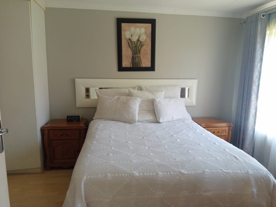 To Let 3 Bedroom Property for Rent in Noordwyk Gauteng