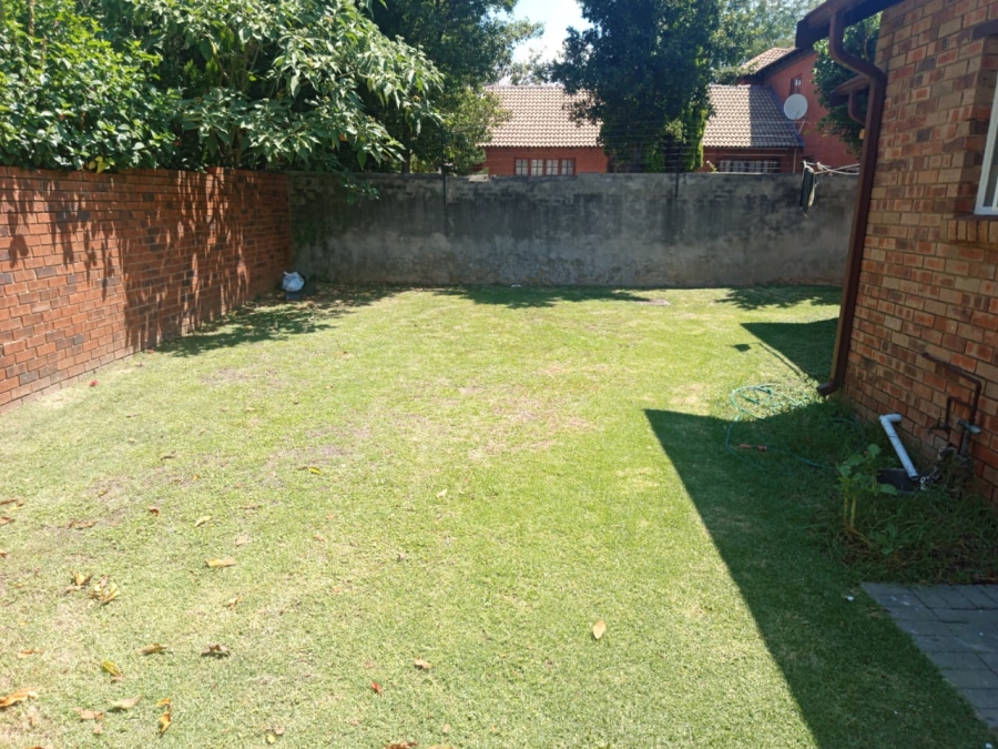 To Let 3 Bedroom Property for Rent in Noordwyk Gauteng