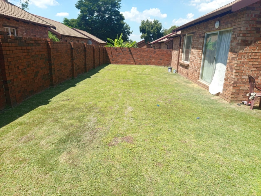 To Let 3 Bedroom Property for Rent in Noordwyk Gauteng