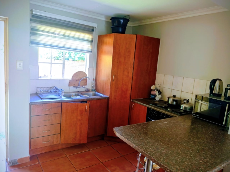 To Let 3 Bedroom Property for Rent in Noordwyk Gauteng