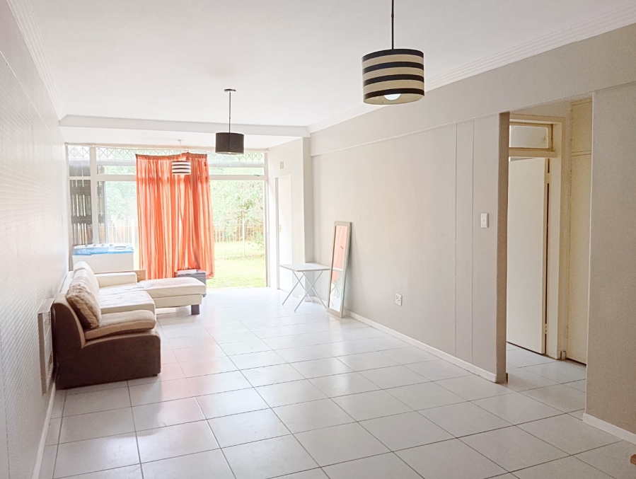 To Let 2 Bedroom Property for Rent in Florida Gauteng