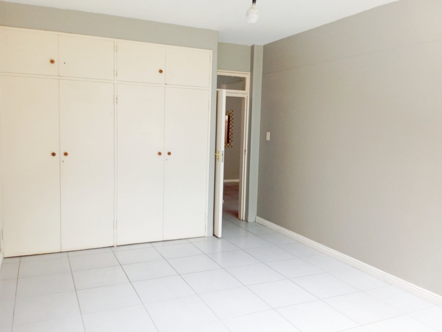 To Let 2 Bedroom Property for Rent in Florida Gauteng
