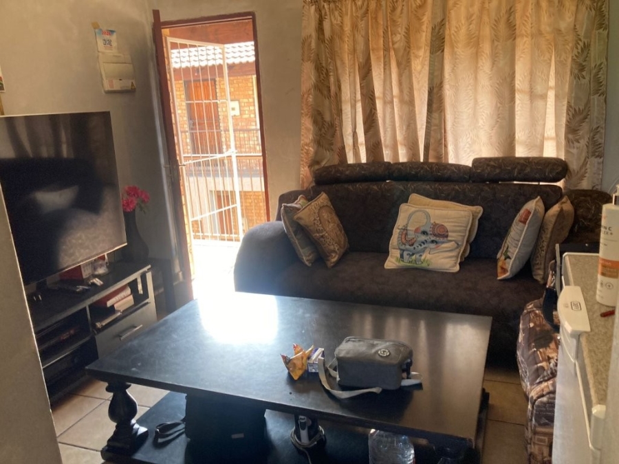 1 Bedroom Property for Sale in Kempton Park Ext 1 Gauteng