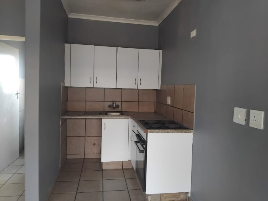 1 Bedroom Property for Sale in Kempton Park Ext 1 Gauteng