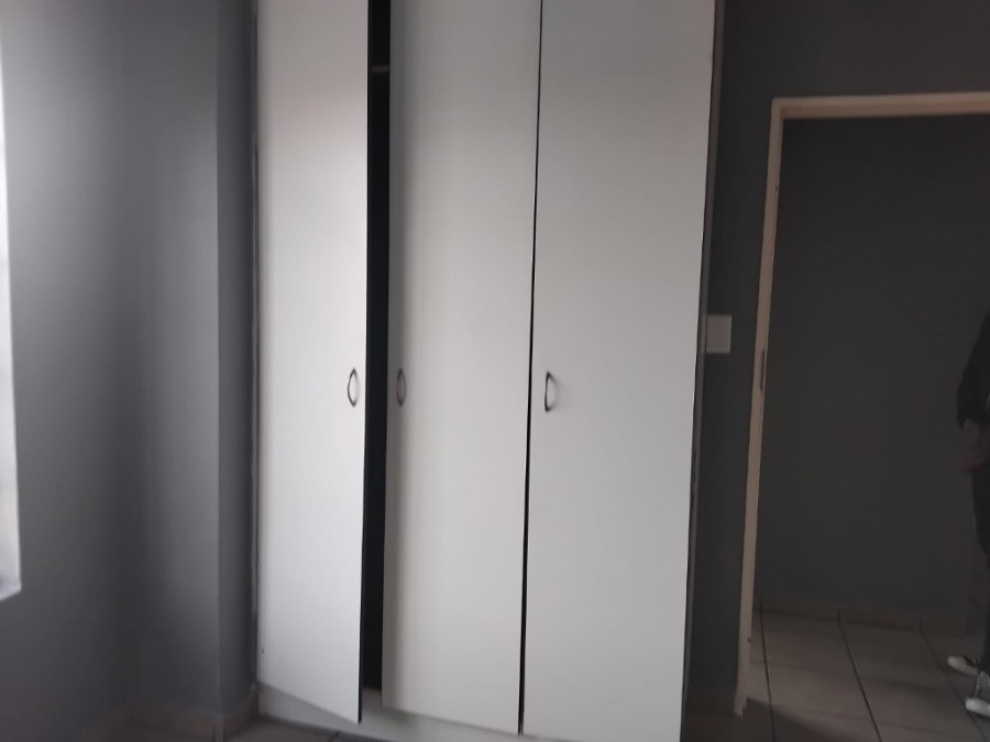 1 Bedroom Property for Sale in Kempton Park Ext 1 Gauteng