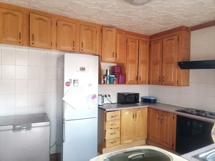 4 Bedroom Property for Sale in Montana Gauteng