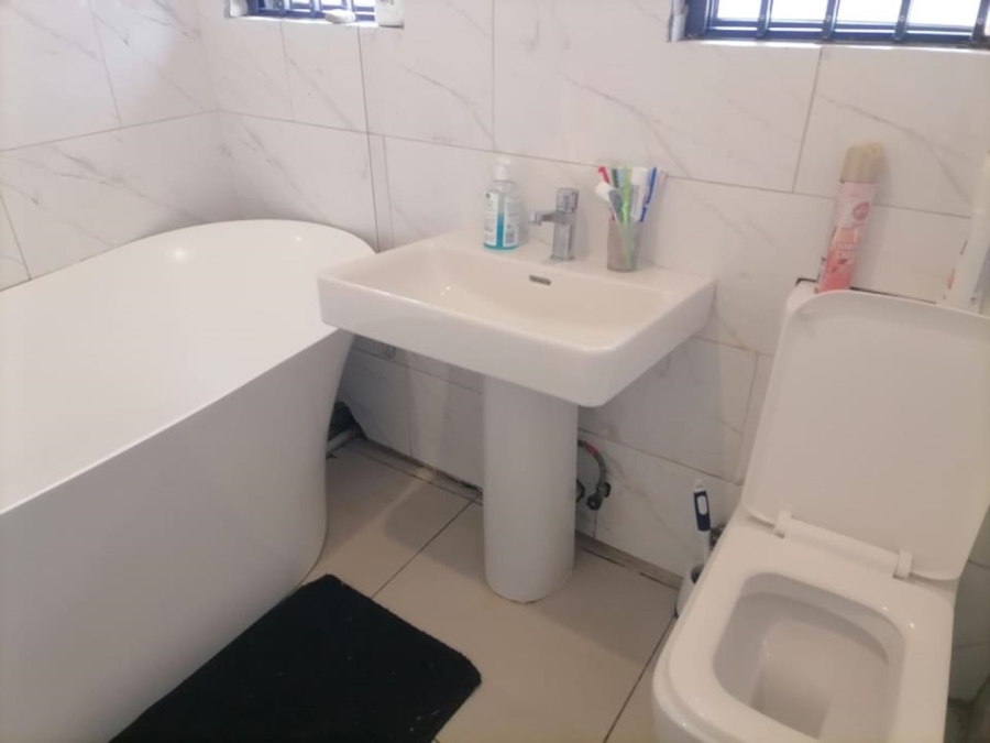 4 Bedroom Property for Sale in Montana Gauteng