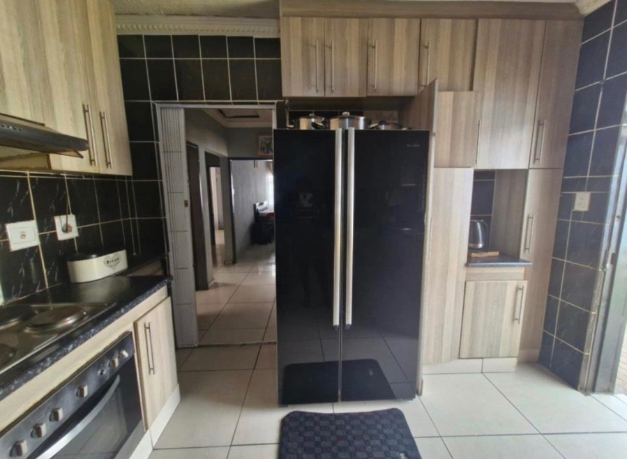 4 Bedroom Property for Sale in Danville Gauteng