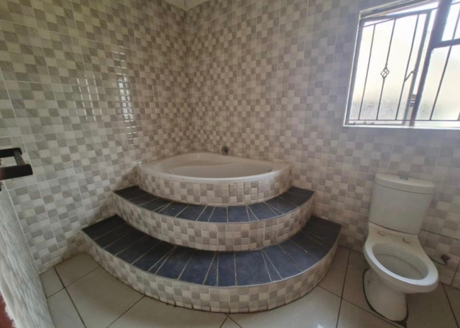 4 Bedroom Property for Sale in Danville Gauteng