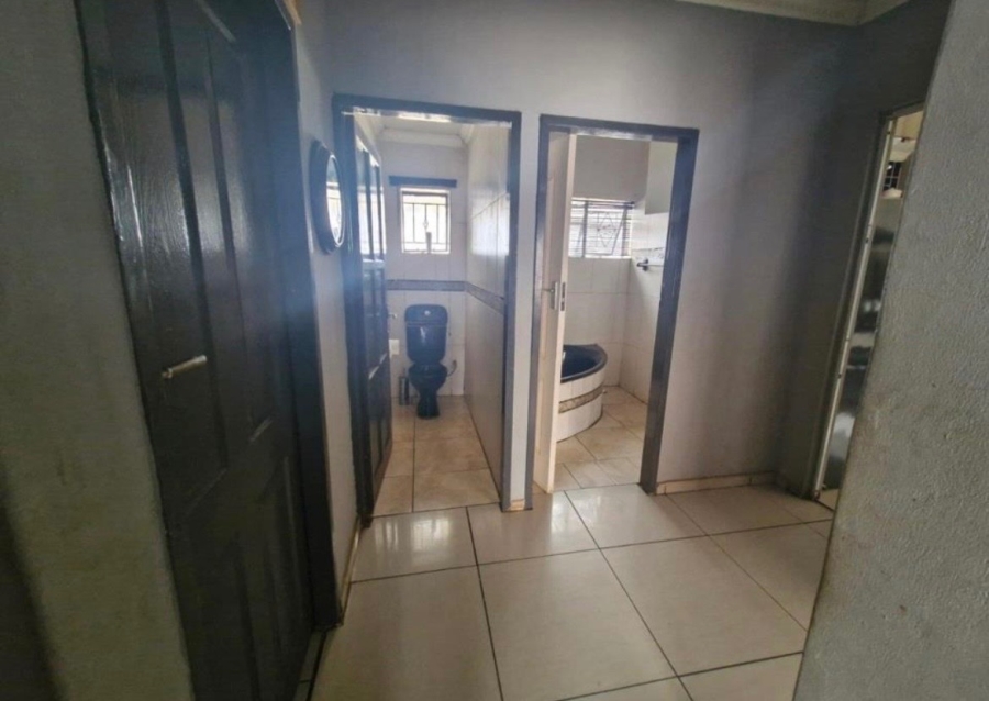 4 Bedroom Property for Sale in Danville Gauteng