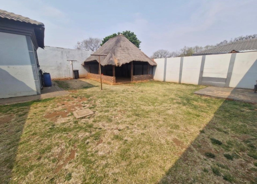 4 Bedroom Property for Sale in Danville Gauteng