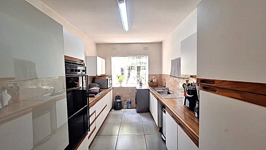 2 Bedroom Property for Sale in Bryanston East Gauteng