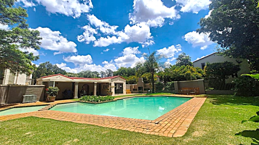 2 Bedroom Property for Sale in Bryanston East Gauteng