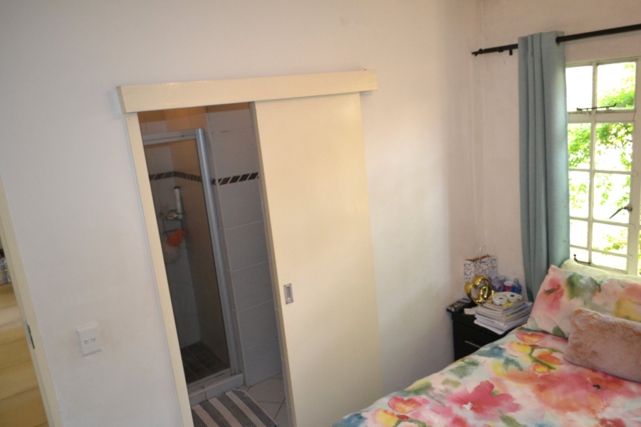 2 Bedroom Property for Sale in Bryanston East Gauteng