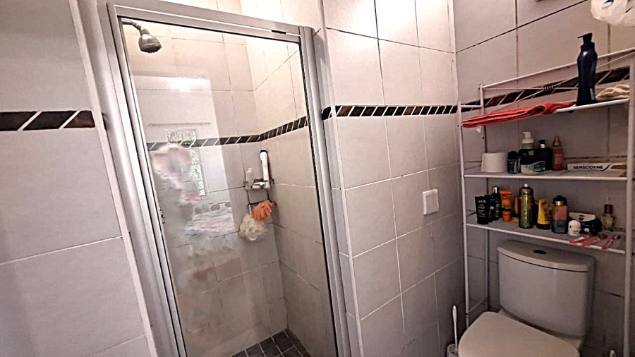 2 Bedroom Property for Sale in Bryanston East Gauteng