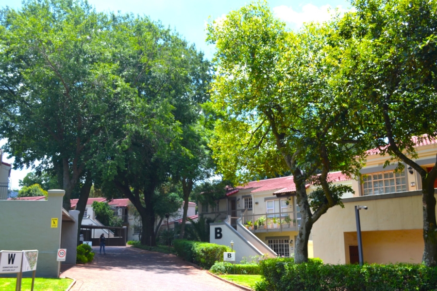 2 Bedroom Property for Sale in Bryanston East Gauteng