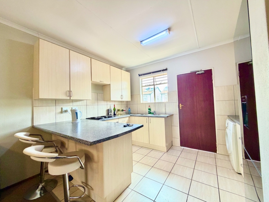 2 Bedroom Property for Sale in Terenure Gauteng