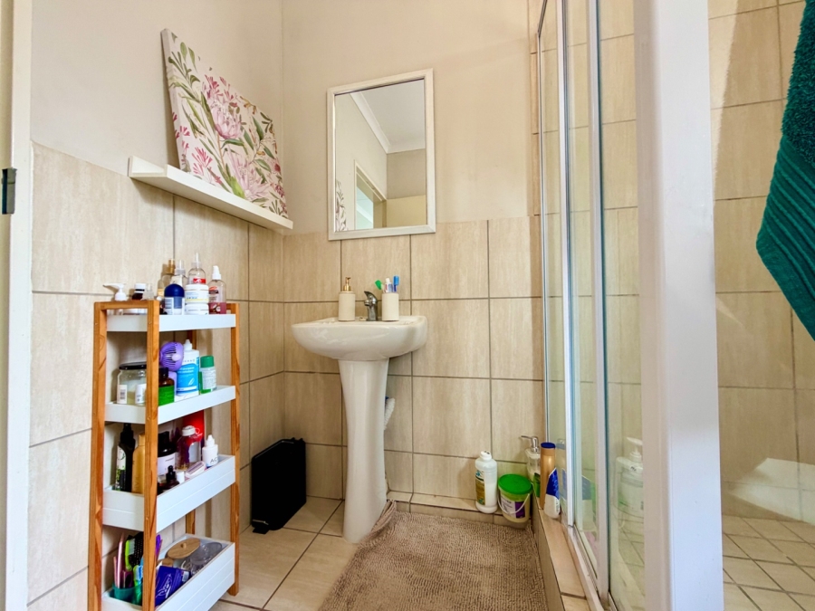 2 Bedroom Property for Sale in Terenure Gauteng