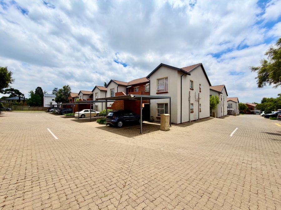 2 Bedroom Property for Sale in Terenure Gauteng