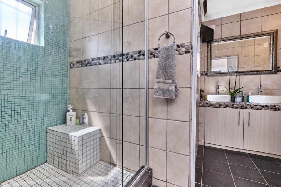 4 Bedroom Property for Sale in Randpark Ridge Gauteng