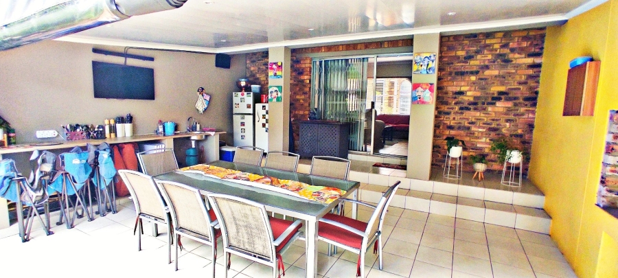 4 Bedroom Property for Sale in Vanderbijlpark SE 3 Gauteng
