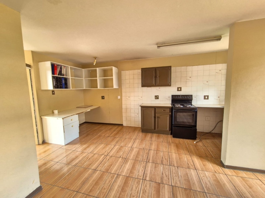 1 Bedroom Property for Sale in Hatfield Gauteng