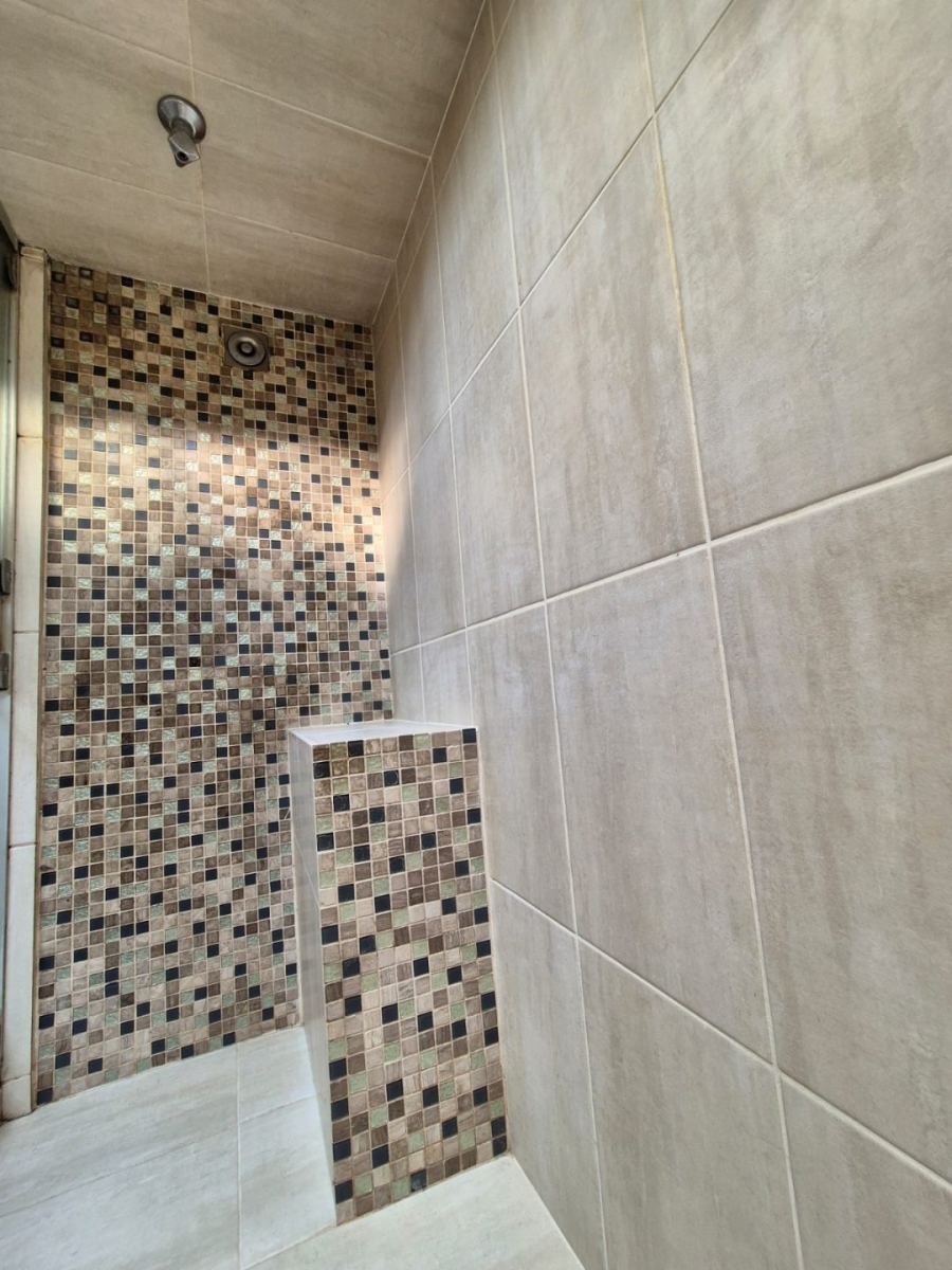 1 Bedroom Property for Sale in Hatfield Gauteng