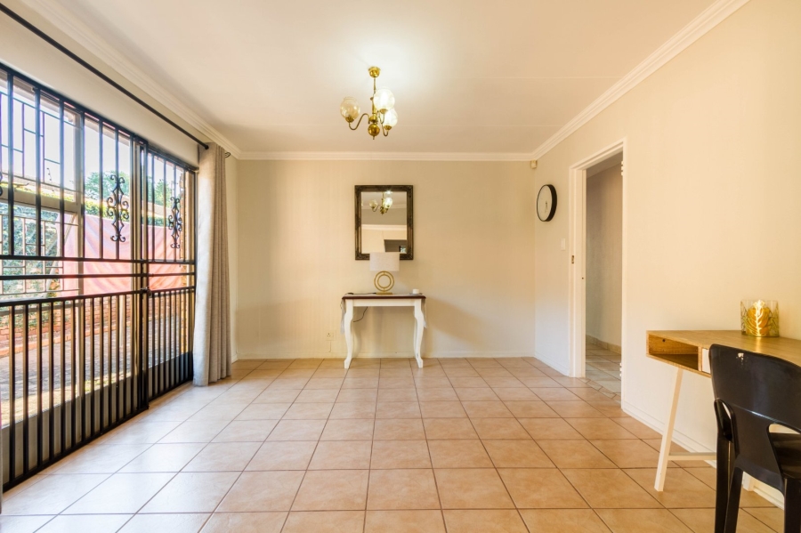 3 Bedroom Property for Sale in Die Wilgers Gauteng