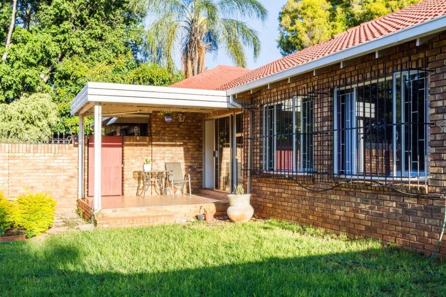 3 Bedroom Property for Sale in Die Wilgers Gauteng