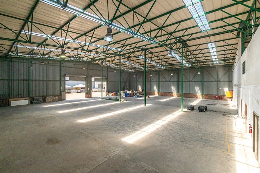 To Let commercial Property for Rent in Randjespark Gauteng