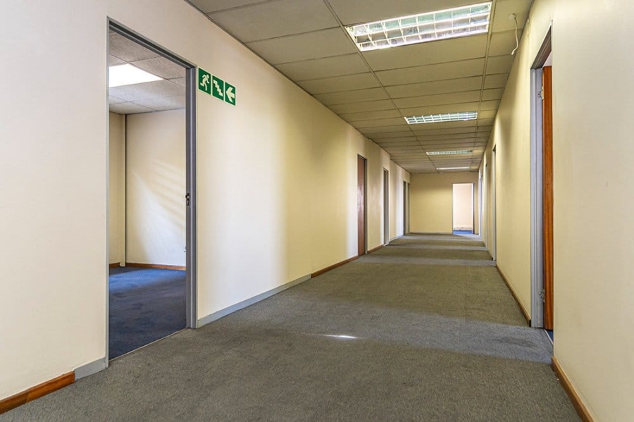 To Let commercial Property for Rent in Randjespark Gauteng