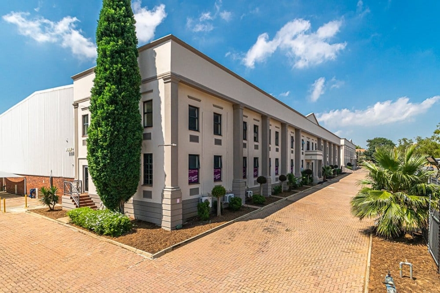 To Let commercial Property for Rent in Randjespark Gauteng