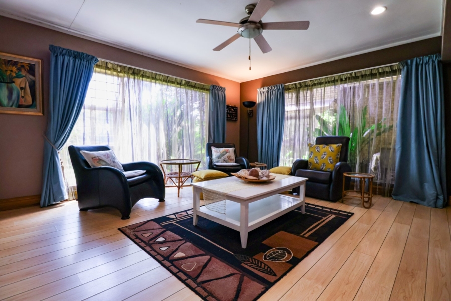 4 Bedroom Property for Sale in Zwartkop Gauteng