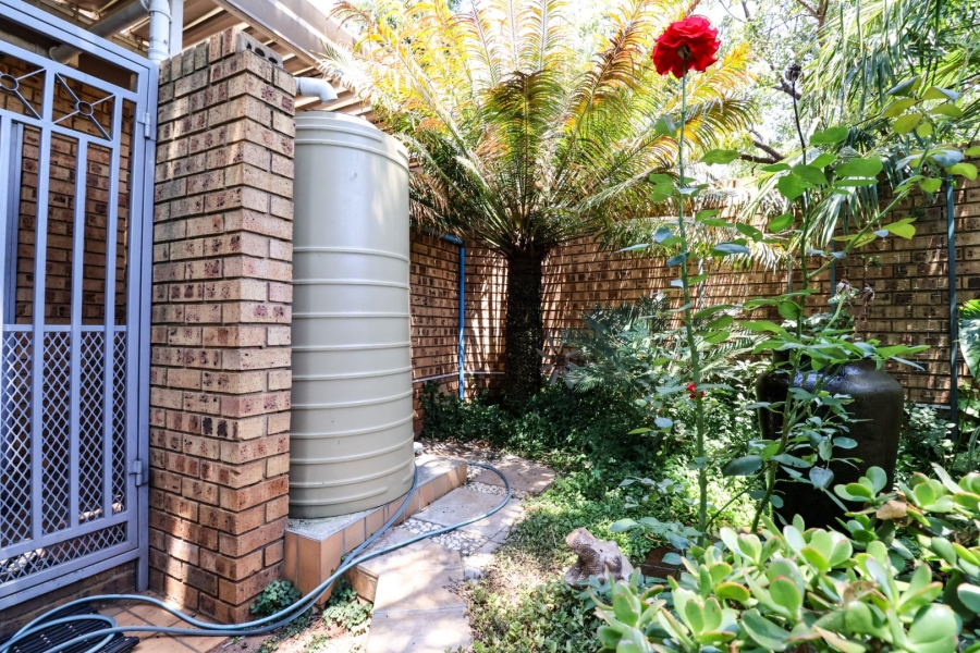 4 Bedroom Property for Sale in Zwartkop Gauteng