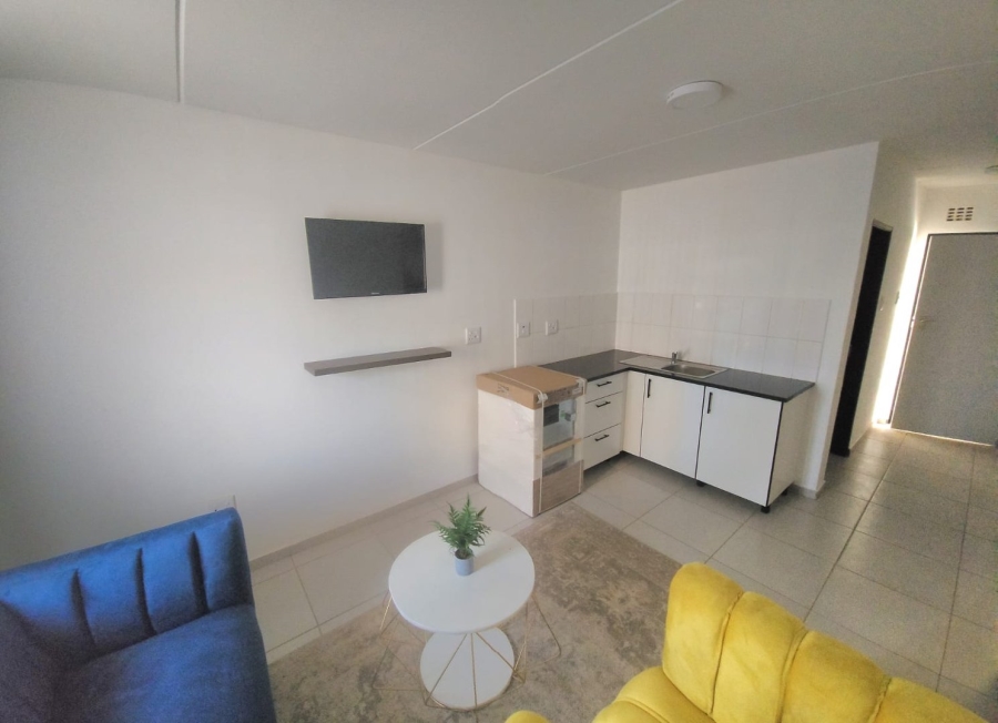 To Let 3 Bedroom Property for Rent in Protea Glen Gauteng