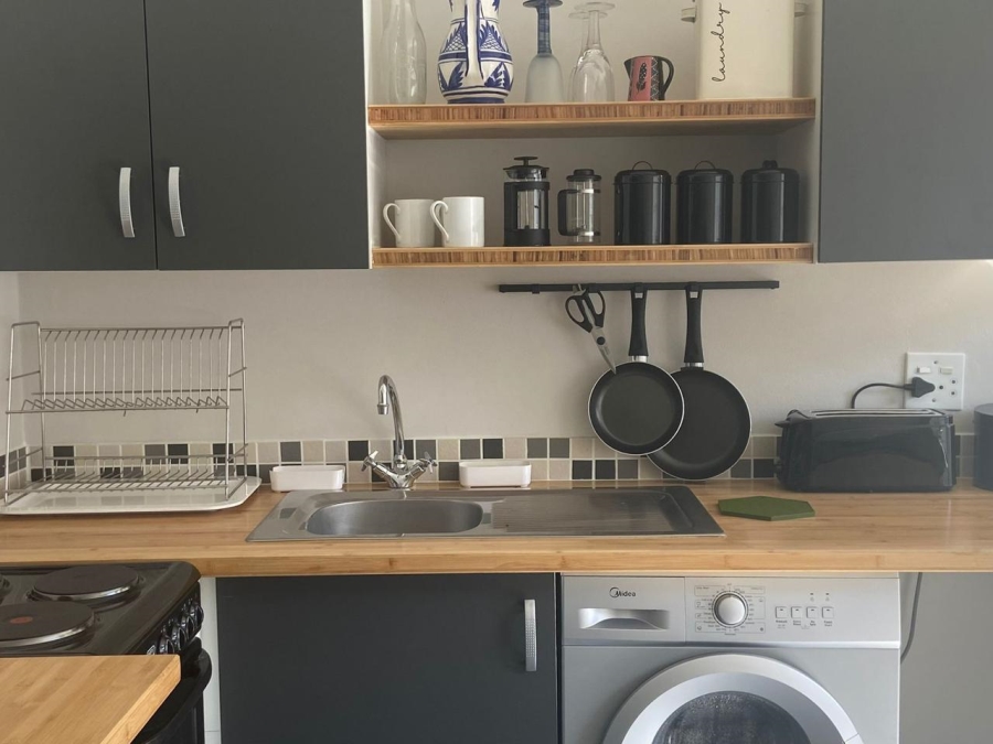 To Let  Bedroom Property for Rent in Parktown Gauteng