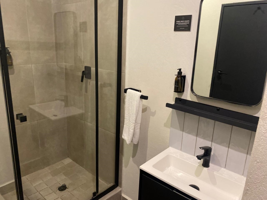 To Let 1 Bedroom Property for Rent in Sandton Central Gauteng