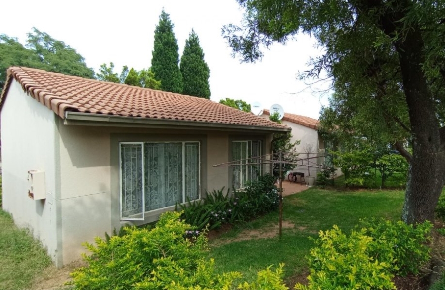 3 Bedroom Property for Sale in Country View Gauteng