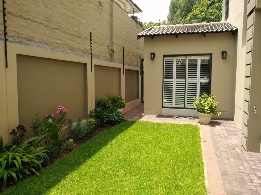3 Bedroom Property for Sale in Monument Gauteng