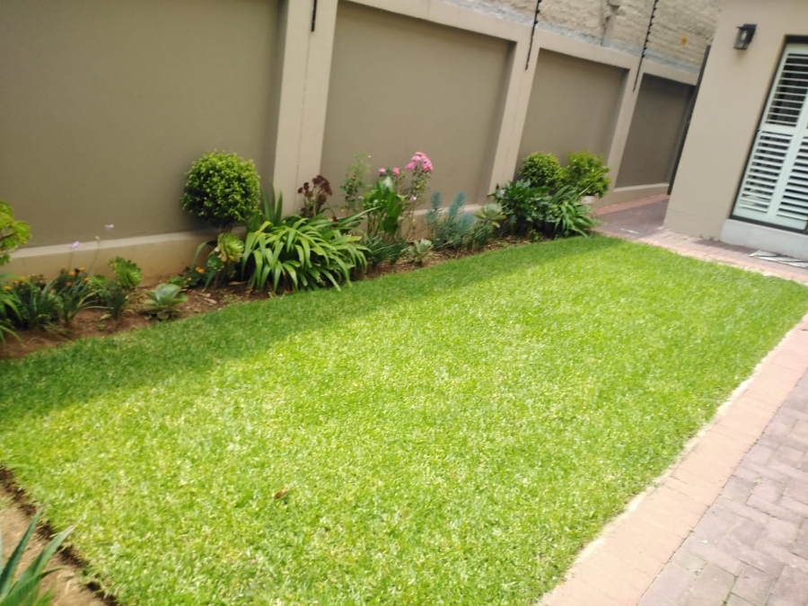 3 Bedroom Property for Sale in Monument Gauteng