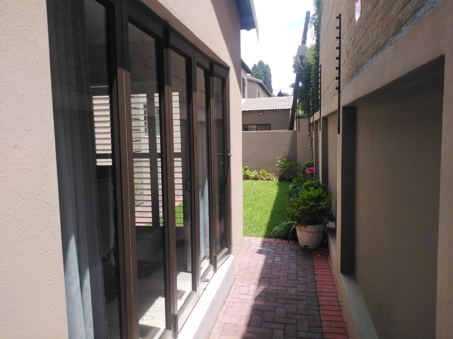 3 Bedroom Property for Sale in Monument Gauteng