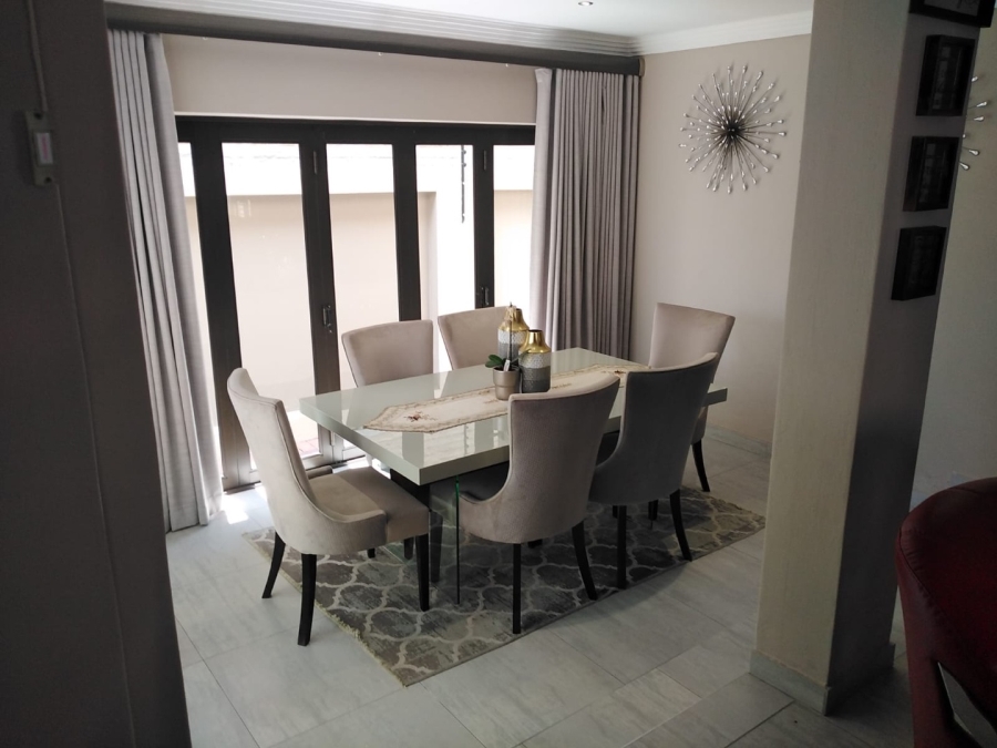 3 Bedroom Property for Sale in Monument Gauteng